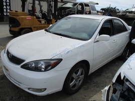 2003 TOYOTA CAMRY SE WHITE 2.4L AT Z150448